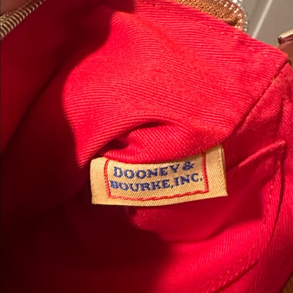 Authentic Dooney Bourke Small Handbag back / Brown - Picture 7 of 7